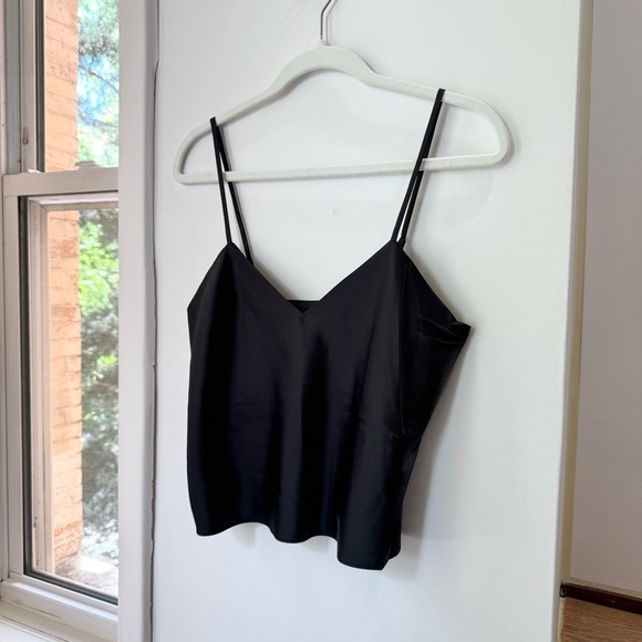New Natori Glamour V Neck Satin Cami Camisole Tank Top Black Small - Picture 9 of 14